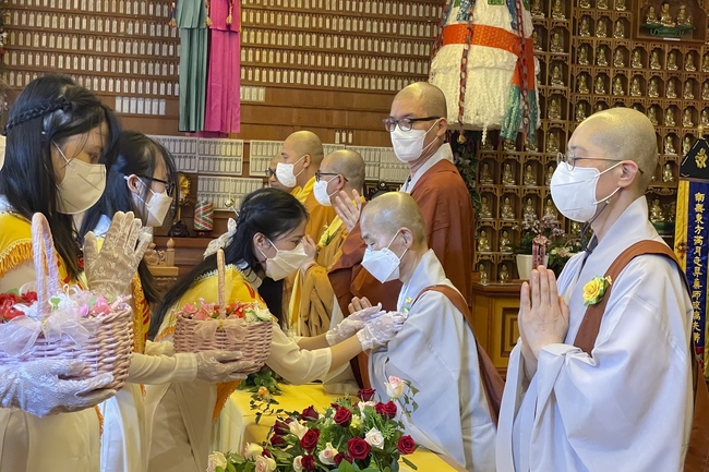 Ullambana Ceremony at Hoang Phap ashram in Jeonju - South Korea